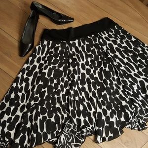 NWT black and white print Lane Bryant Skirt